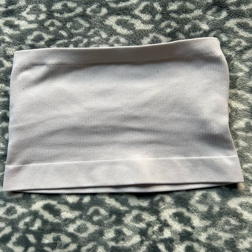 Aerie white bandeu top